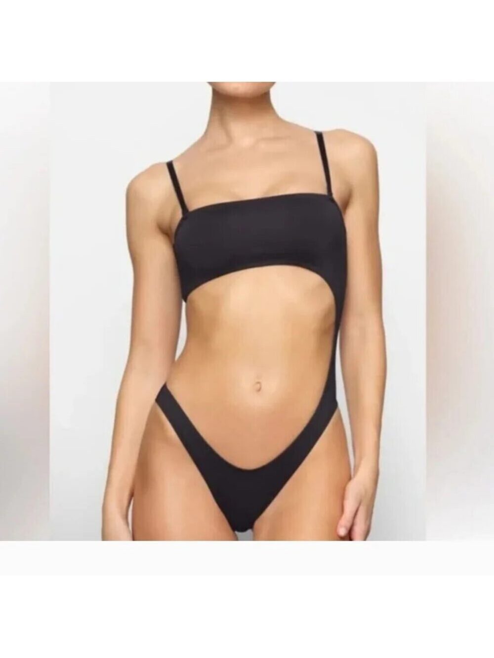 Skims signature swim strapless monokini - Picture 2 of 5